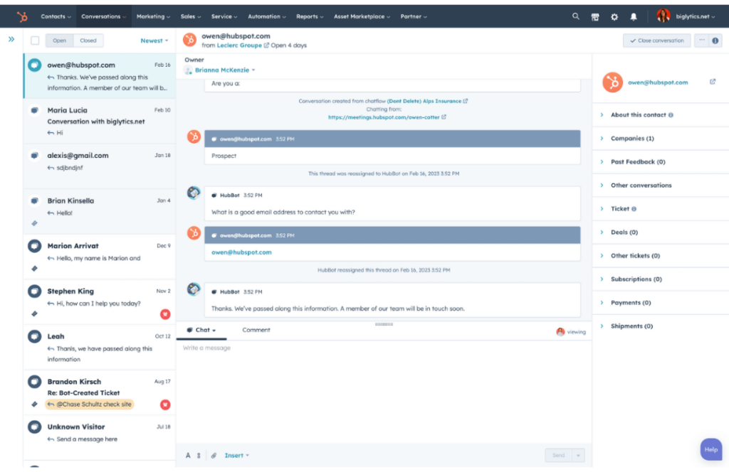 HubSpot CRM - Live Chat