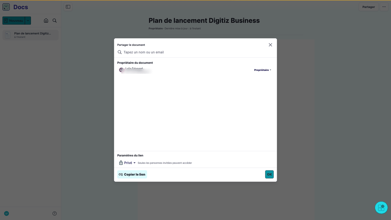 Fenêtre de partage d'un document dans Docs, avec rôles et paramètres du lien